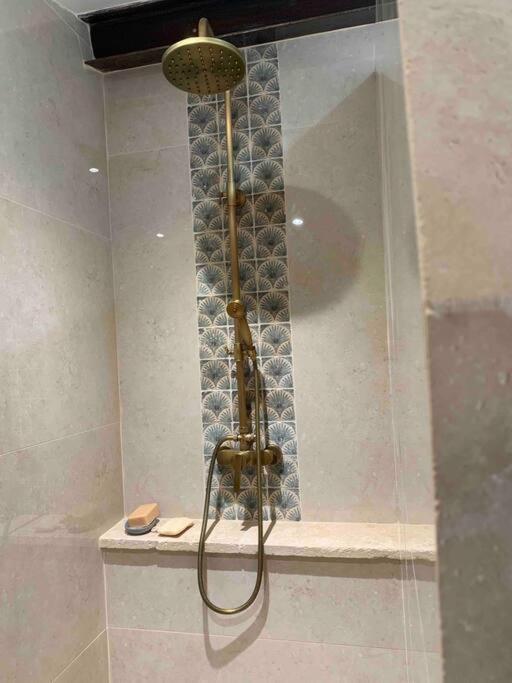 Maison Pipette Pipette Maison 르카스틀레 외부 사진